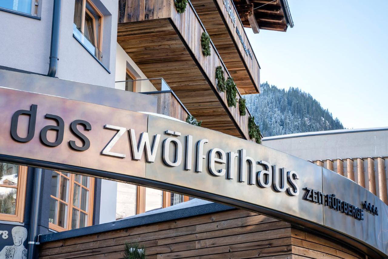 Hotel Das Zwoelferhaus Saalbach-Hinterglemm Exterior foto